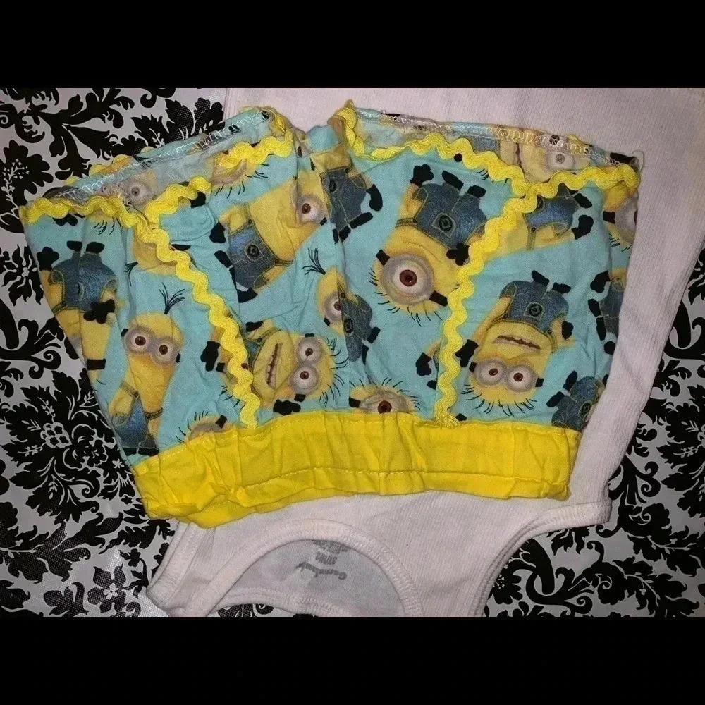 HANDMADE MINION SHORTS SET MADE FOR VACATION!! - Picture 5 of 8